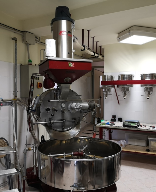 Conveying raw coffee to the roaster - Delfin Pneumatic Conveyors