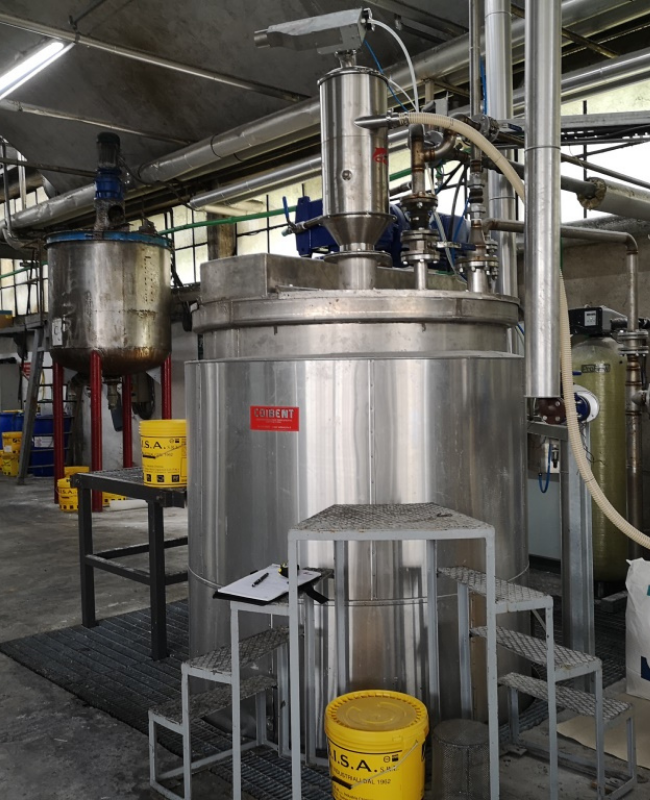 Carga de reactores para la industria farmacéutica - Solución de Delfin Pneumatic Conveyors